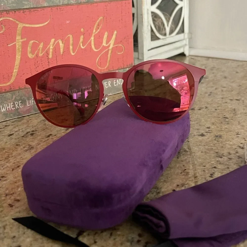 HP❤️🔥 New Gucci sunglasses ❤️ - Picture 7 of 10